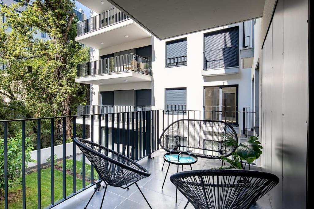 Marone 209 Budapest ~ Ac/Balcony/Indoor Parking Buitenkant foto